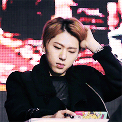 팬 아니어도 저장하게 되는 짤들.gif | 인스티즈