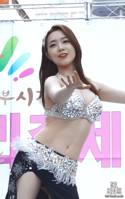 밸리댄스녀 겨드랑이 움짤.JPGIF | 인스티즈