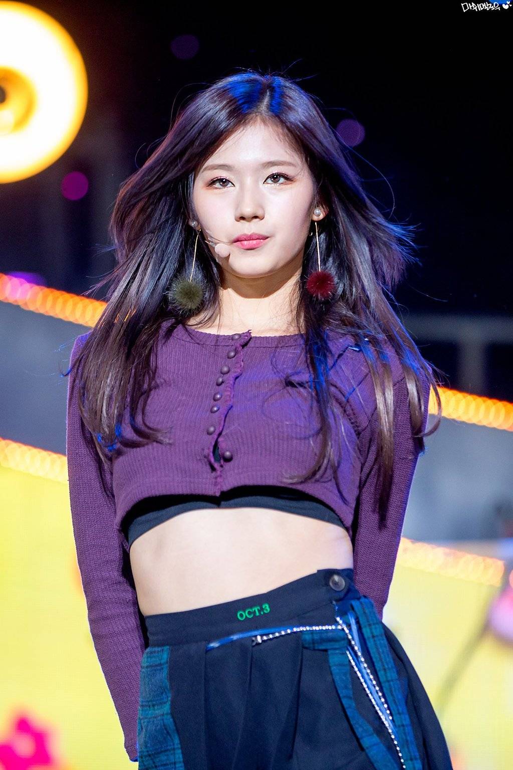  사람 홀린다고해서 사나 | 인스티즈