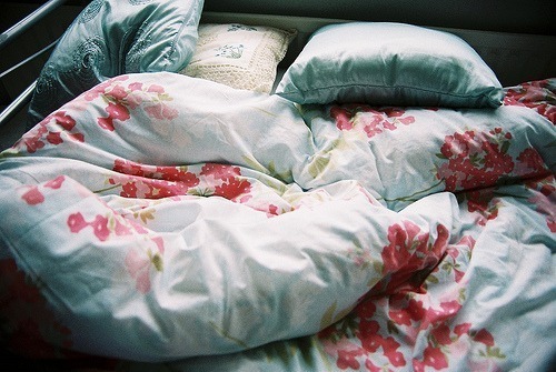  내 사랑은 탄식의 아름다움으로 수놓인 황혼의 나라 였지 | 인스티즈