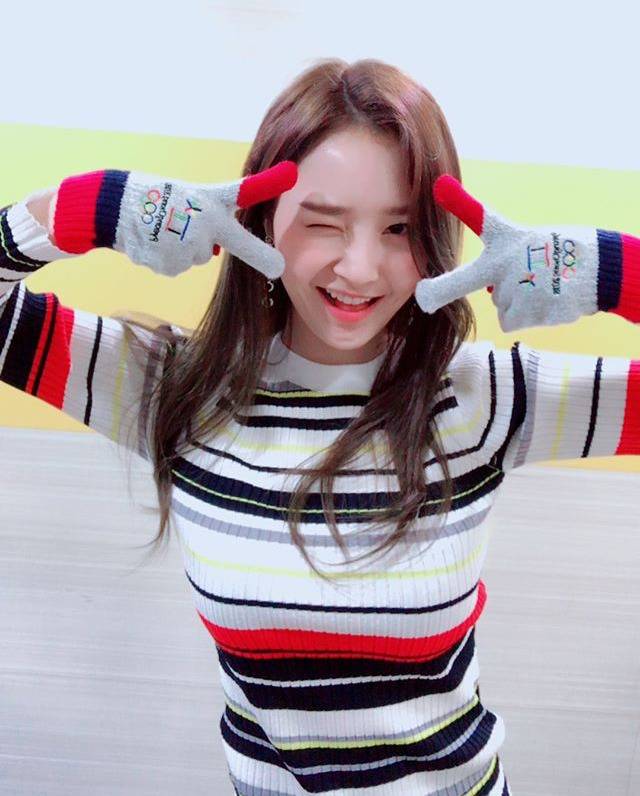 오늘자 우희 | 인스티즈