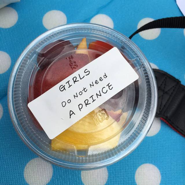 오늘자 언냐들 폭식투쟁 | 인스티즈