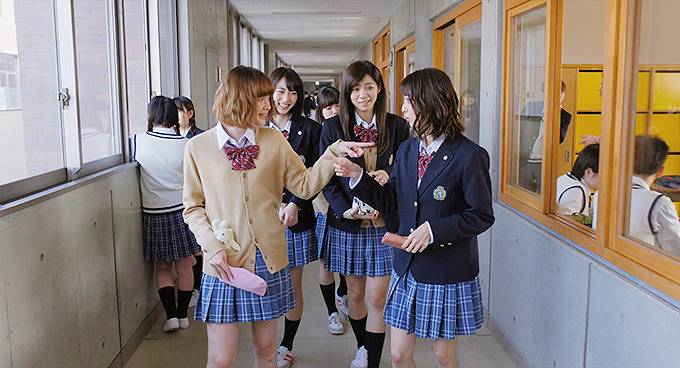 [늑대소녀와흑왕자] 남주가 쓰레기라 생각이 들다가도 와꾸보면 화가 풀리다가도 쓰레기라 생각이 드는 영화 01 | 인스티즈