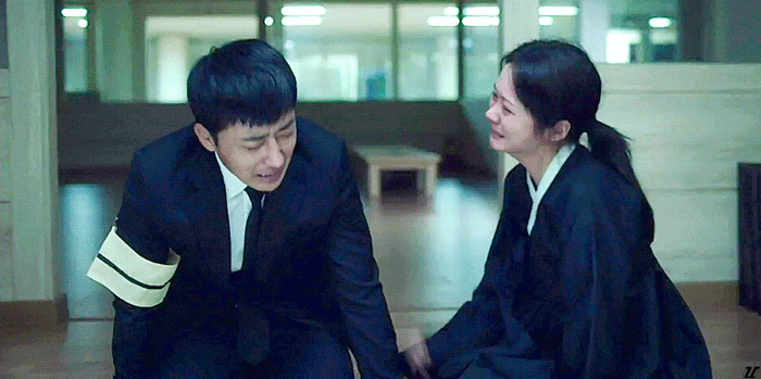 드라마 시작부터 끝날때까지 눈물,오열씬이 있었던 배우.gif | 인스티즈