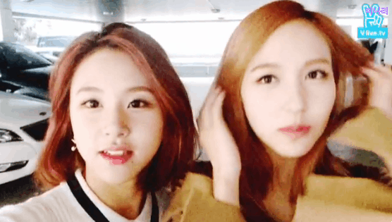 [트와이스] 샤론+미나+정남 3개 인격체가 있는 묘이 미나 짤들.jpg | 인스티즈