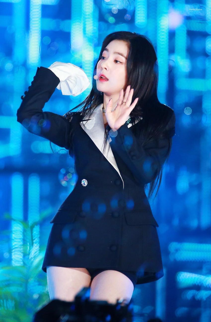 블랙이 잘어울리는 아이린.jpg | 인스티즈