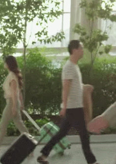 허리라인 만큼은 자신있다는 장나라.jpgif | 인스티즈