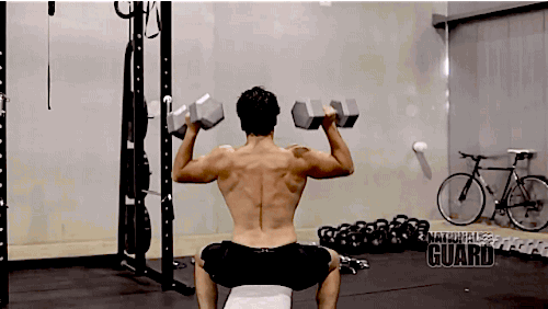 진짜 호불호 갈리는 남자 몸매.gif (데이터주의) | 인스티즈