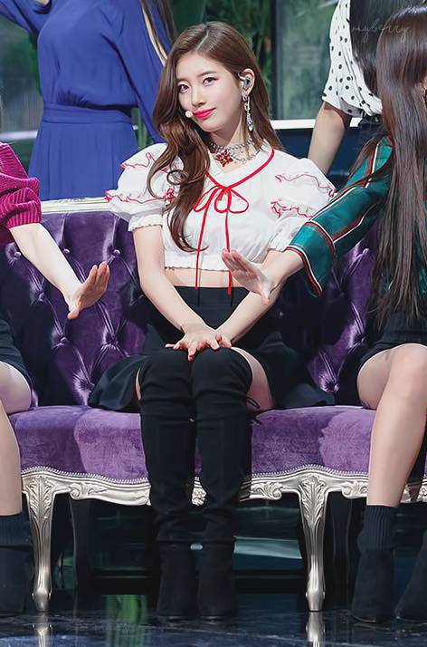 180202 수지 뮤직뱅크 출근길 | 인스티즈