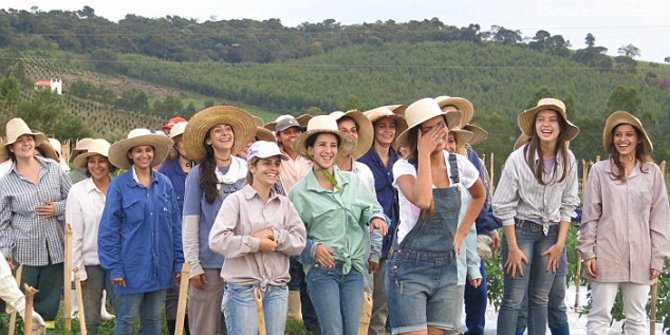 여성들만 모여 사는 평화롭고 아름다운 브라질 마을 '노이바 도 코르데이로' | 인스티즈