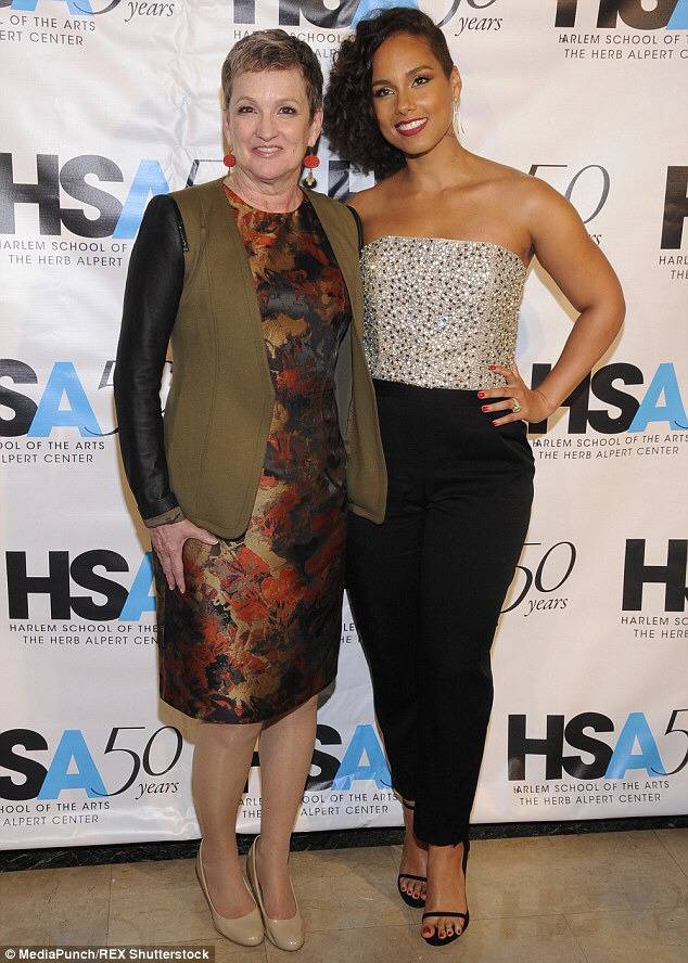 세계적인 팝스타들의 어머니 | 인스티즈