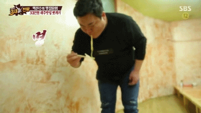 [백종원의3대천왕] 본인 키만한 면발 흡입하는 김준현.jpgif | 인스티즈