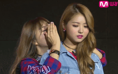 [IOI] 어제자 몰카당했던 아이오아이 리더 임나영의 실제모습(약간의 데이터주의) | 인스티즈