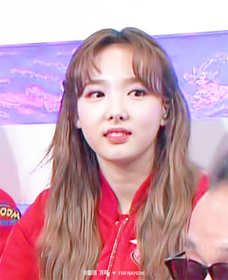 일본 음방 엠스테나가서 크게 한건하고 온 나연이 | 인스티즈