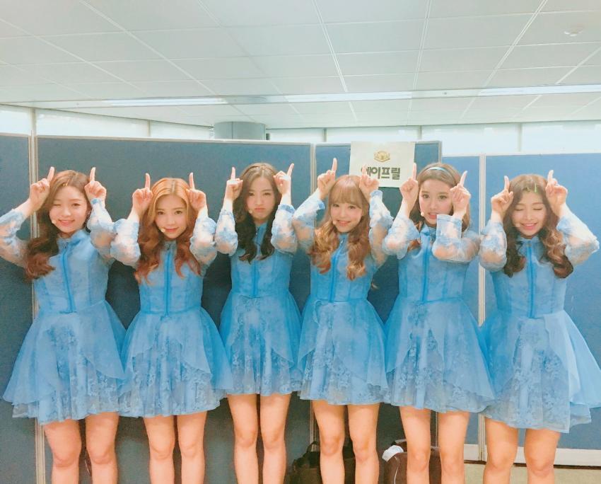 [데이터주의] 170115 인가 에이프릴 - 봄의 나라 이야기.gif | 인스티즈