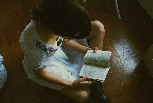  내 사랑은 탄식의 아름다움으로 수놓인 황혼의 나라 였지 | 인스티즈