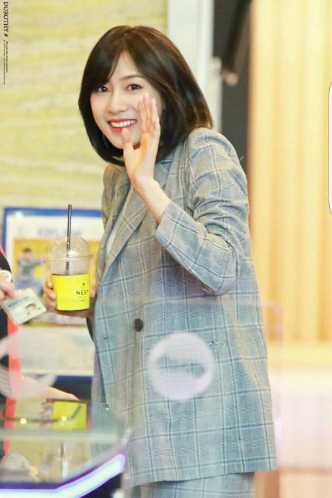 [에이핑크] 점심 먹고와서 하영이 | 인스티즈