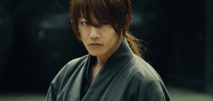 도죠머리(울프컷,샤기컷)말고 요즘 유행하는 스타일로 해주는 일본남자 대표 연예인 두명+도죠머리가 잘어울리는 배우 한명 | 인스티즈