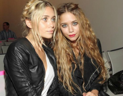 무난한 룩을 원할 때 참고하기 좋은 커스틴 던스트의 패션 | 인스티즈