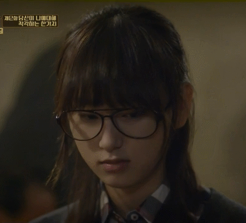 응답하라 시리즈 성동일의 개딸들.gif | 인스티즈