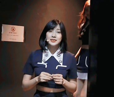 [에이핑크] 점심 먹고와서 하영이 | 인스티즈