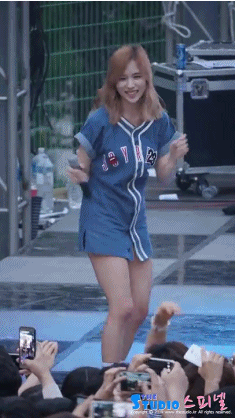 [트와이스] 샤론+미나+정남 3개 인격체가 있는 묘이 미나 짤들.jpg | 인스티즈