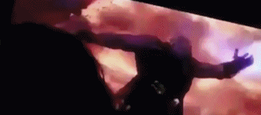 어벤져스 공식 트레일러에서 빠진 유출 장면.gif | 인스티즈