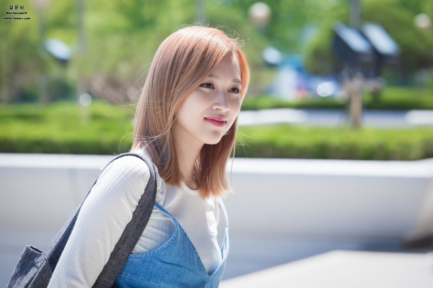 [트와이스] 샤론+미나+정남 3개 인격체가 있는 묘이 미나 짤들.jpg | 인스티즈