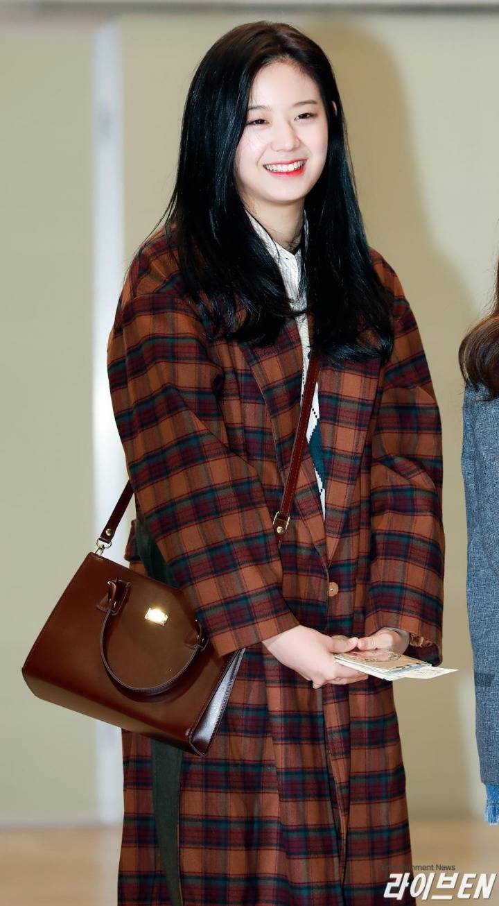 프로미스나인 장규리.gif | 인스티즈