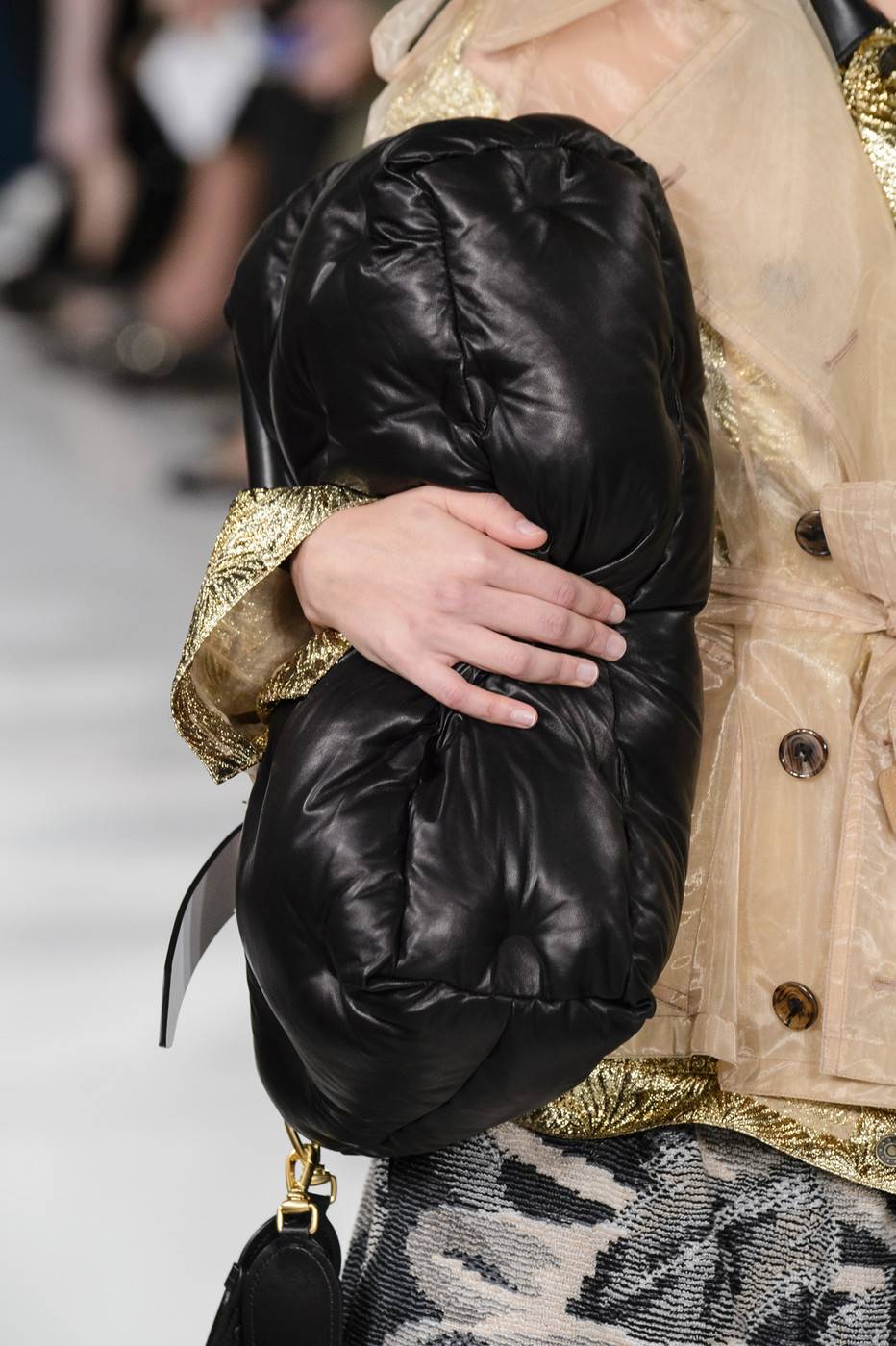 메종 마르지엘라 2018년 신상 백 | 인스티즈