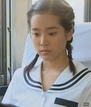 동갑인데 아역을 연기한 배우....gif | 인스티즈