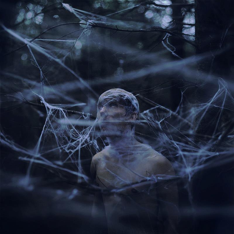 촉망받는 20대 초반의 덴마크 초현실주의 사진작가 . jpg | 인스티즈