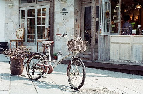  내 사랑은 탄식의 아름다움으로 수놓인 황혼의 나라 였지 | 인스티즈