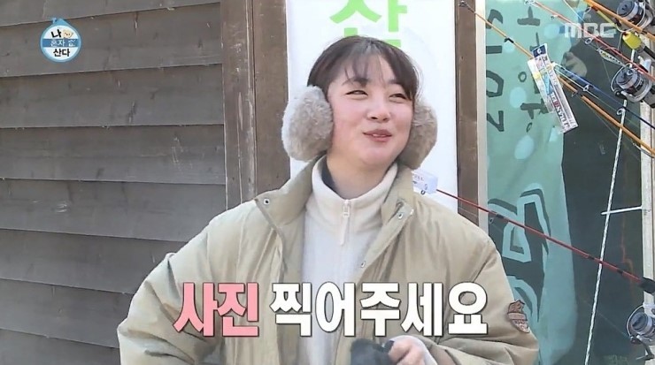 잘생긴 남자를 본 여자의 반응.jpg | 인스티즈