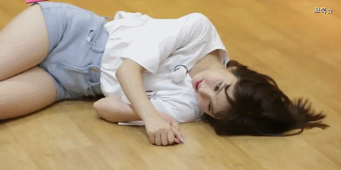 은근 섹시한 여자친구 은하.gif | 인스티즈