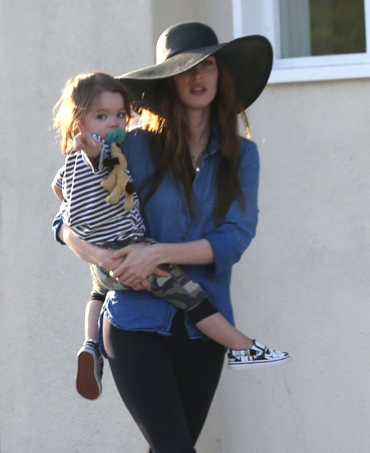 헐리우드 스타들의 아이 안기.jpg | 인스티즈