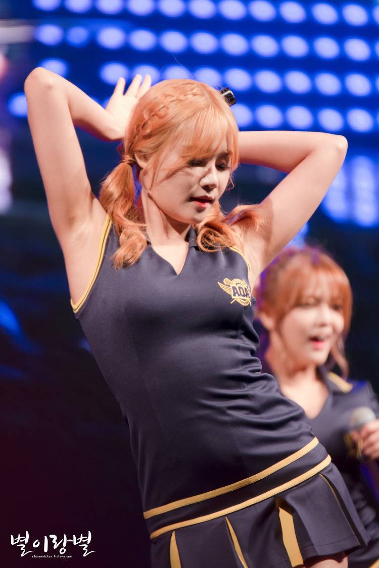 유나 겨드랑이.JPGIF | 인스티즈