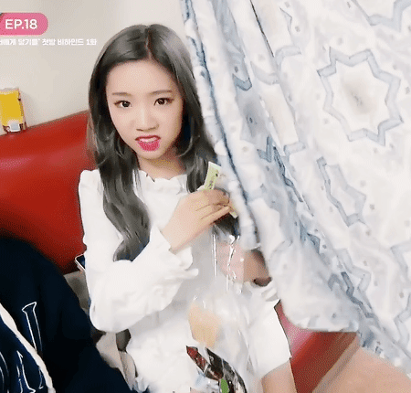 우주소녀 막내 여름이 | 인스티즈