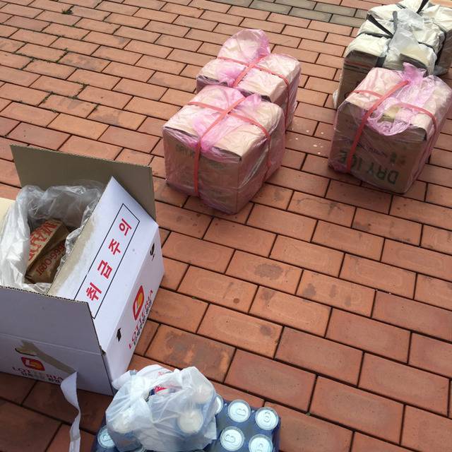 오늘자 언냐들 폭식투쟁 | 인스티즈