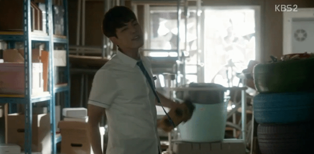 [학교2017] 좋아하는 여자애한테 초딩같이 질투하는 고딩.jpgif | 인스티즈