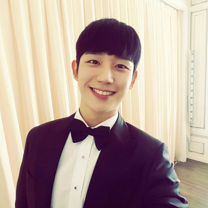 이정미 헌법재판관님 힘내세요. 남자 사진만 (데이터주의) | 인스티즈