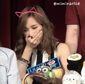 [트와이스] 샤론+미나+정남 3개 인격체가 있는 묘이 미나 짤들.jpg | 인스티즈