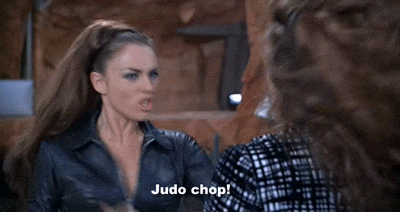 [엘리자베스헐리] 일곱가지 유혹에 나온 악마행(휴 그랜트 구여친) | 인스티즈