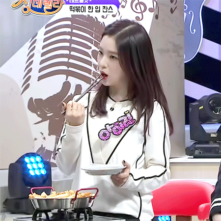 음식 먹는 모습도 이쁜 아이린.gif | 인스티즈