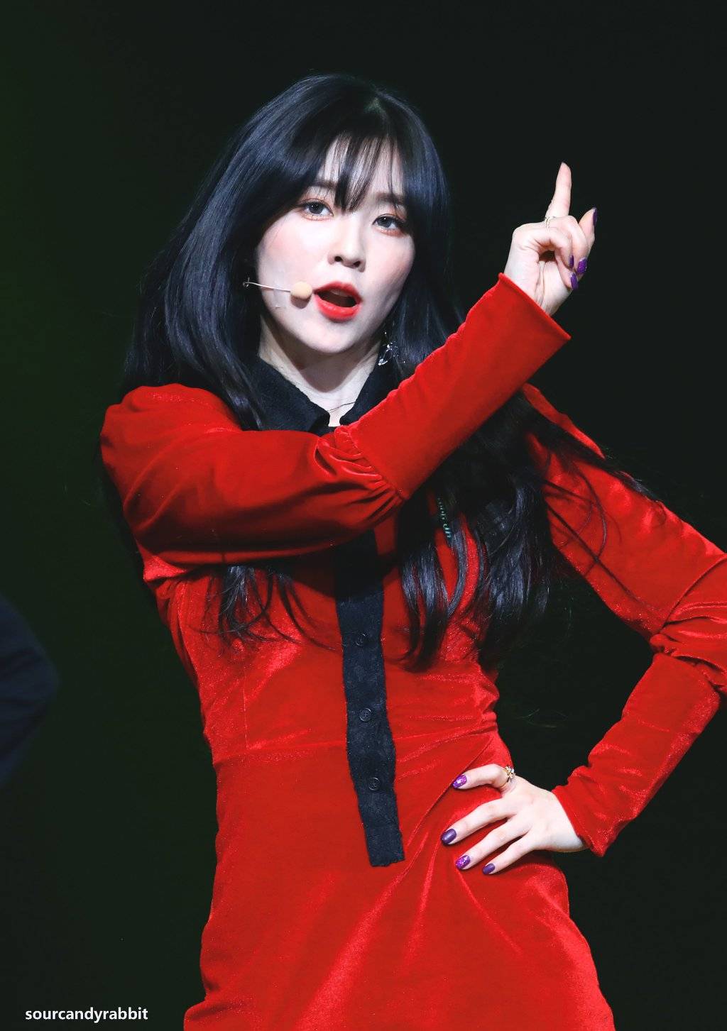 연말에도 예쁜 얼굴천재 아이린.jpg | 인스티즈