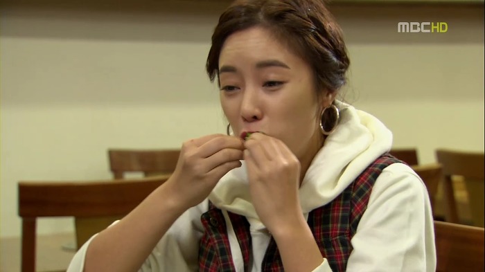 [지붕뚫고하이킥] 떡실신 제조기와 지옥에서 온 식모의 술주정.jpg | 인스티즈