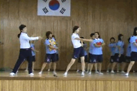 중학생때부터 자기가 예뻤던걸 알고있는 수지(수지와 일반인 친구들의 경계 ㄷㄷㄷㄷㄷㄷㄷ) | 인스티즈