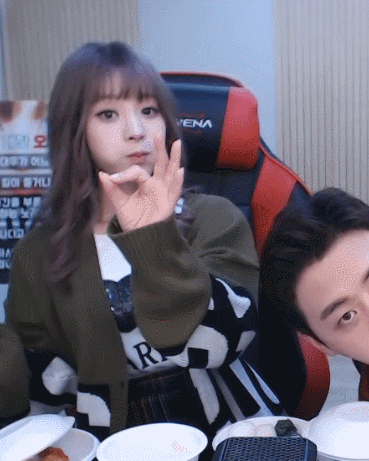 아프리카tv 나온 AV 배우 모모노기 카나 | 인스티즈