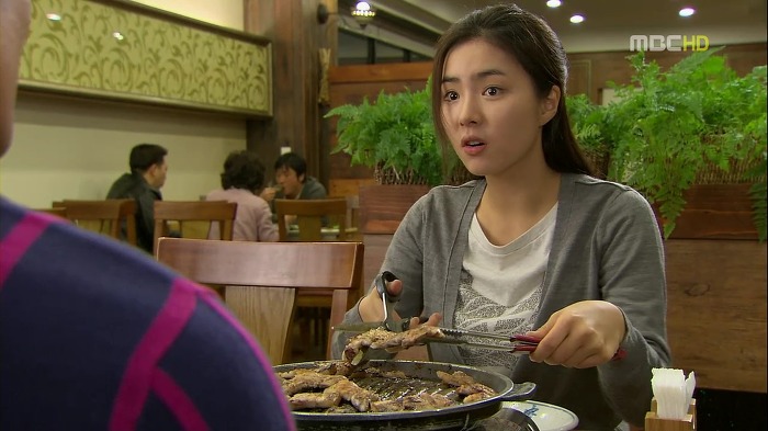 [지붕뚫고하이킥] 떡실신 제조기와 지옥에서 온 식모의 술주정.jpg | 인스티즈