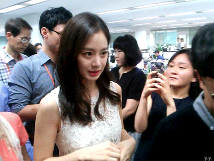 여자 연예인 실물느낌 간접체험 해보기 | 인스티즈